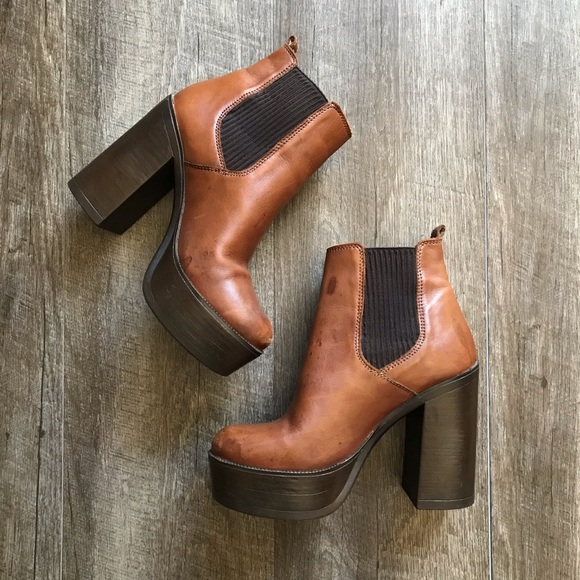 ugg chaney black leather